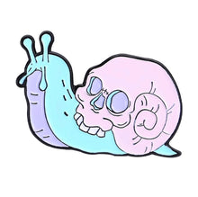  Death Snail Tack Pin