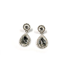  Clear Drop Earrings