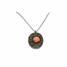  Rosebud Oval Text Coral